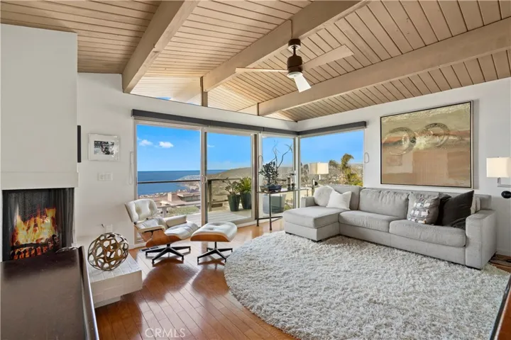 1282 La Mirada Street, Laguna Beach, California 92651