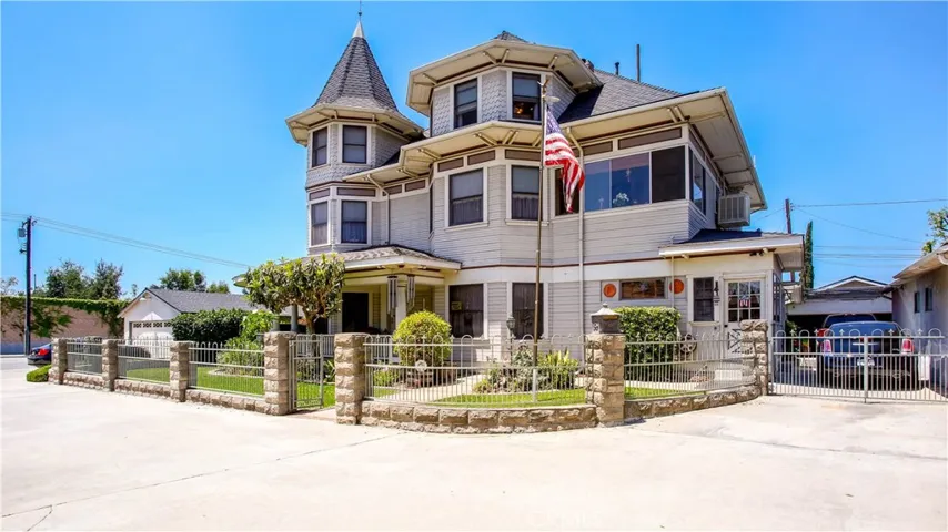 721 W Baseline Rd - The Scofield House - Built 1887 - 3,924 SF - 5 bedrooms and 4 bathrooms