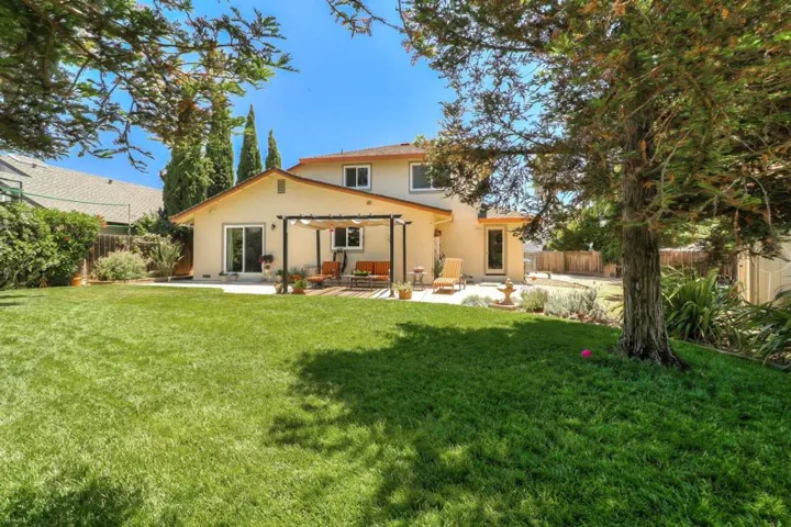 1540 Las Brisas Drive, Hollister, California 95023