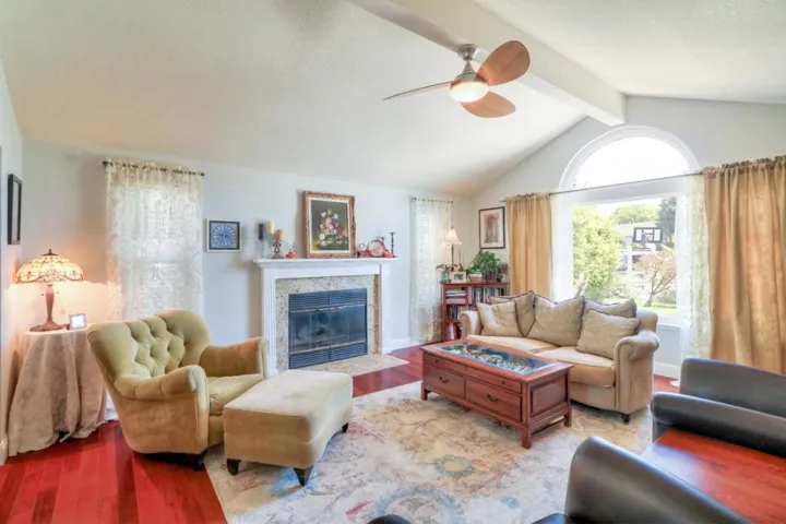 1540 Las Brisas Drive, Hollister, California 95023