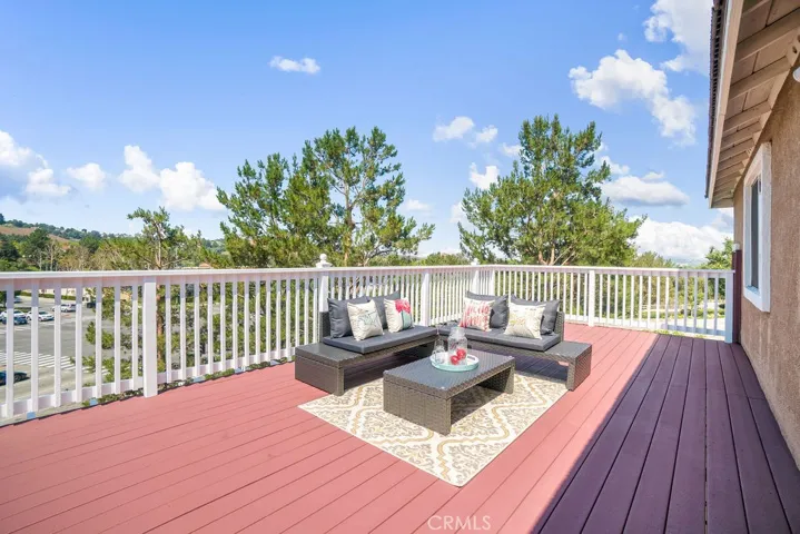 8320 E Meadowgate Drive, Anaheim Hills, California 92808