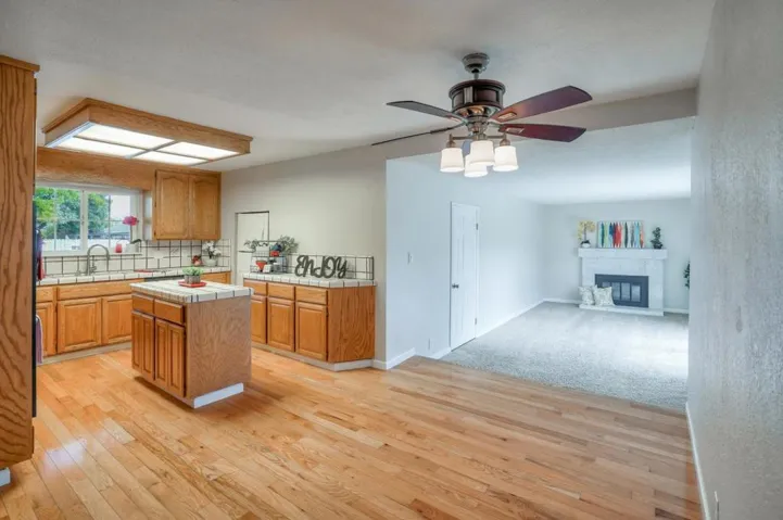 717 La Paloma Way, Gilroy, California 95020