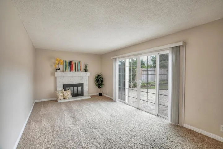 717 La Paloma Way, Gilroy, California 95020