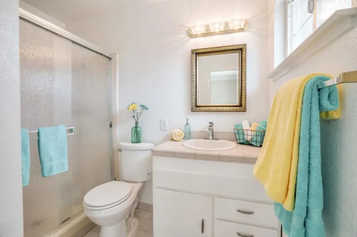 717 La Paloma Way, Gilroy, California 95020