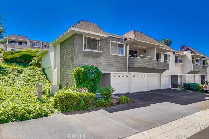 22316 Caminito Arroyo Seco, Laguna Hills, California 92653
