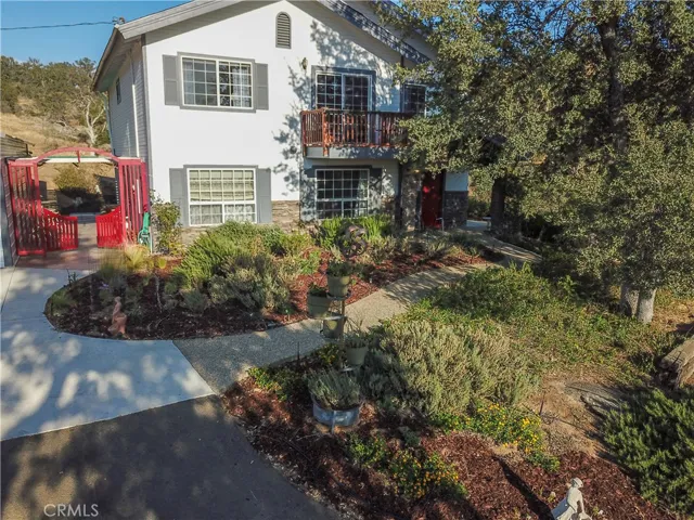 42864 Deep Forest Drive, Coarsegold, California 93614