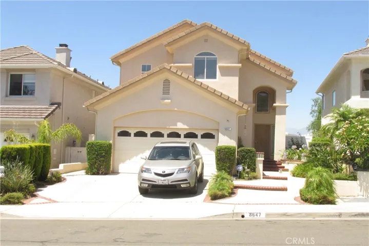 8647 E Silver Ridge Lane, Anaheim Hills, California 92808
