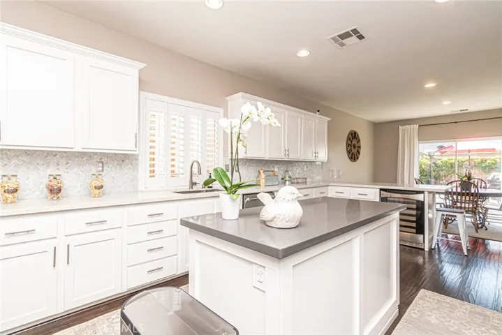 29175 Wrangler Drive, Murrieta, California 92563