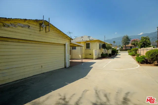 Garage and Driveway
