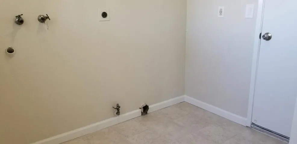1391 Matador Drive, Hollister, California 95023