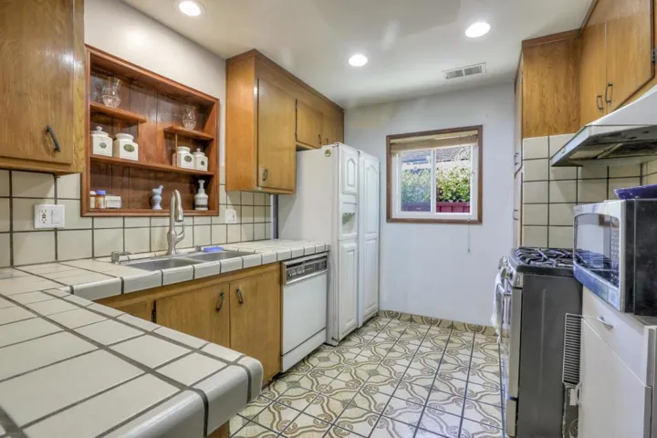1474 Ginden Court, Campbell, California 95008