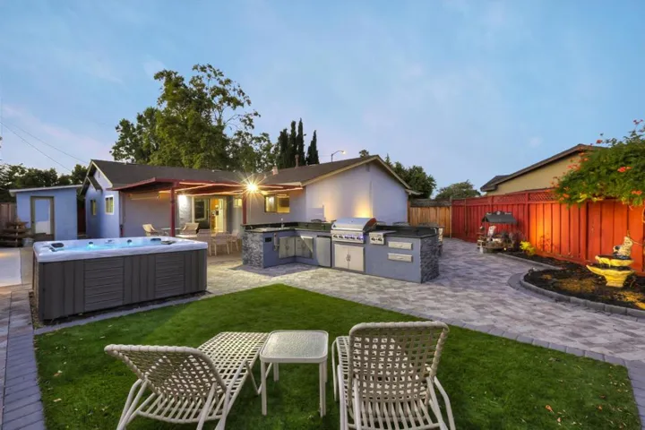1474 Ginden Court, Campbell, California 95008