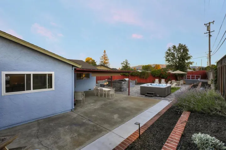 1474 Ginden Court, Campbell, California 95008