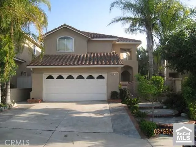 8646 E Silver Ridge Lane, Anaheim Hills, California 92808