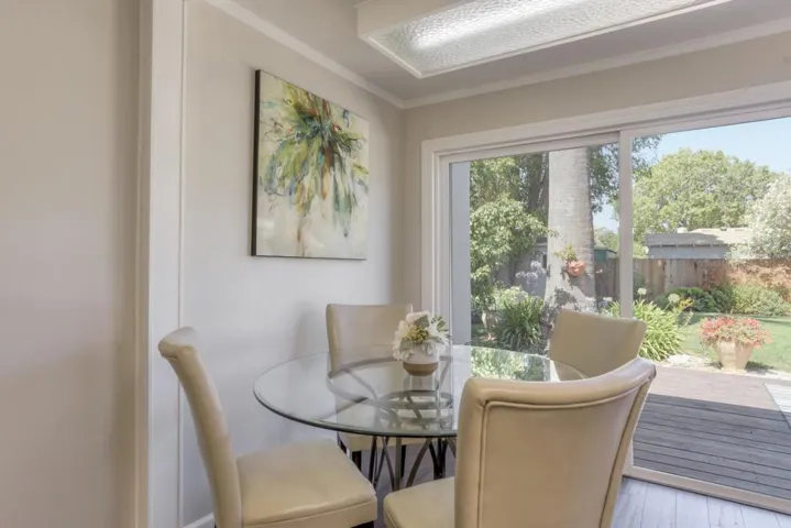 1129 17th Avenue, Redwood City, California 94063