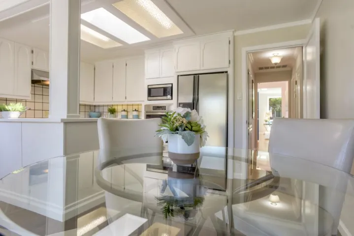 1129 17th Avenue, Redwood City, California 94063