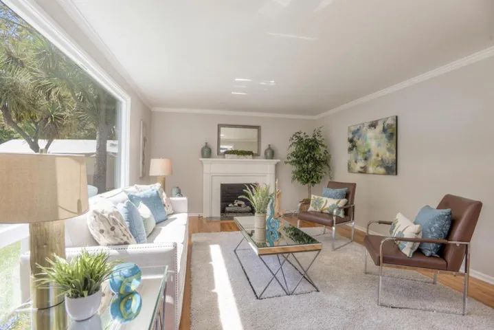 1129 17th Avenue, Redwood City, California 94063
