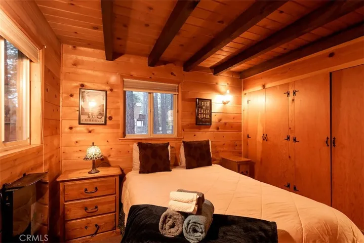 42732 La Cerena Avenue, Big Bear, California 92315