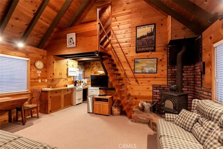 42732 La Cerena Avenue, Big Bear, California 92315