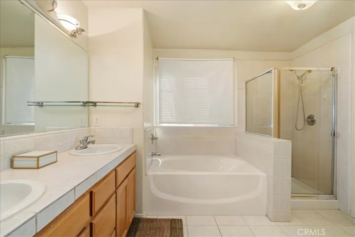1614 Via Flora, Paso Robles, California 93446