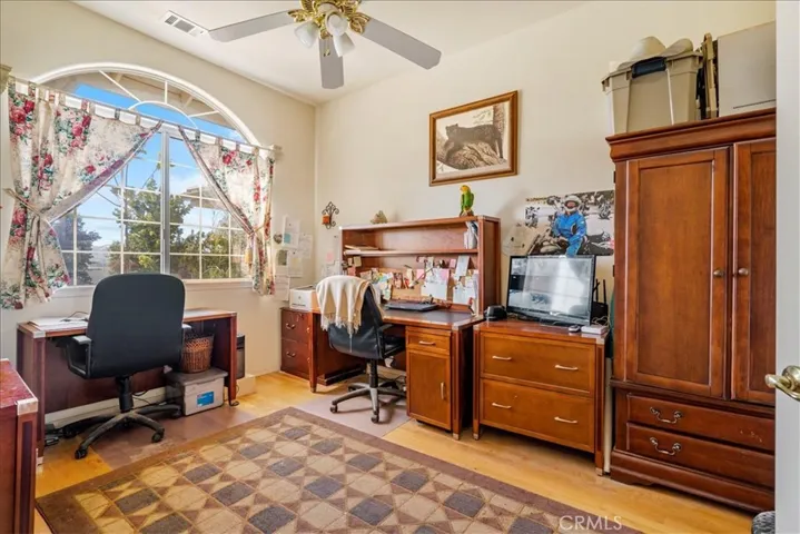1614 Via Flora, Paso Robles, California 93446