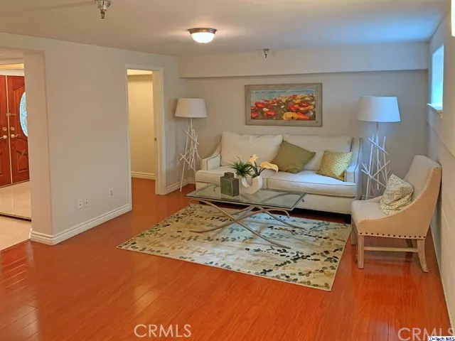 125 Diamond Street, Arcadia, California 91006