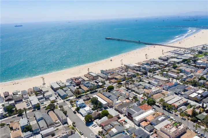 148 14th Street, Seal Beach, California 90740