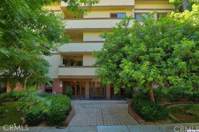 1339 N Columbus Avenue 322, Glendale, California 91202