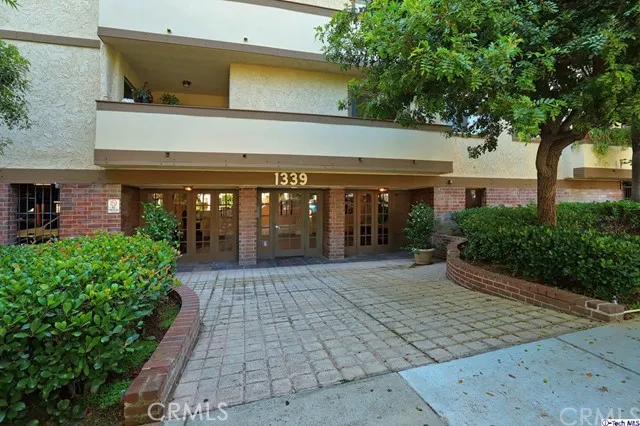 1339 N Columbus Avenue 322, Glendale, California 91202