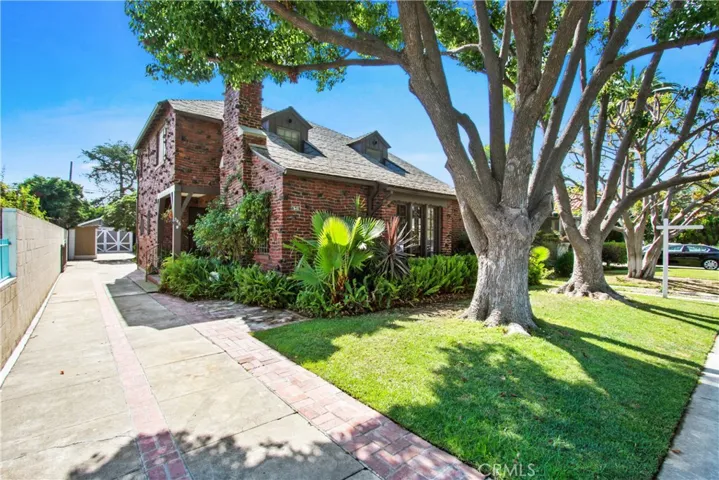 344 Carroll Park West, Long Beach, California 90814