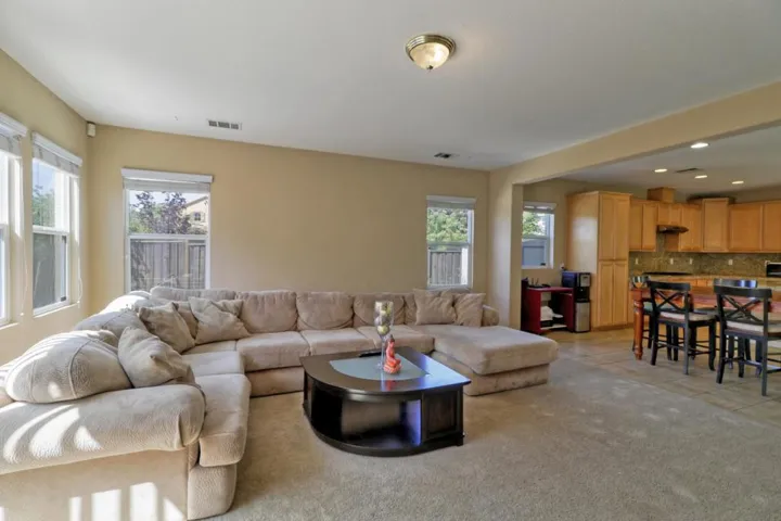 16846 Shady Mill Way, Lathrop, California 95330