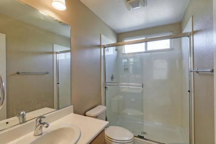16846 Shady Mill Way, Lathrop, California 95330