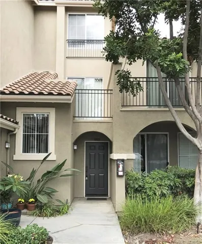 3002 Cherrywood, Irvine, California 92618