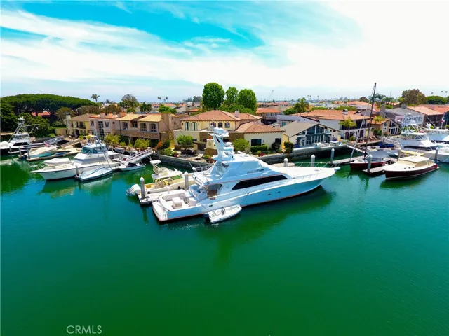 100' Yacht at your on private Pier.