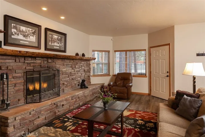 745 Summit Boulevard, Big Bear, California 92315