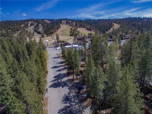 745 Summit Boulevard, Big Bear, California 92315
