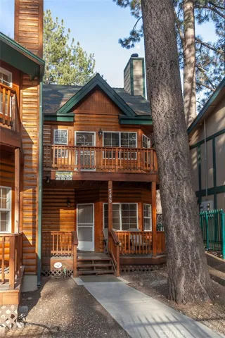 745 Summit Boulevard, Big Bear, California 92315