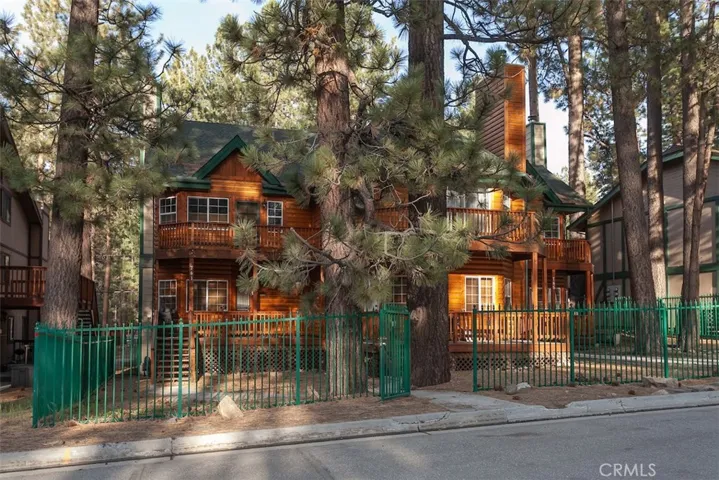 745 Summit Boulevard, Big Bear, California 92315