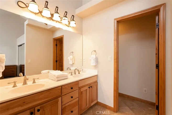 745 Summit Boulevard, Big Bear, California 92315