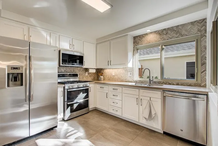 2323 Running Water Court, Santa Clara, California 95054
