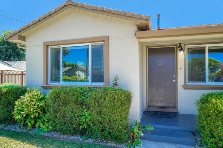 133 Palm Street, Hollister, California 95023