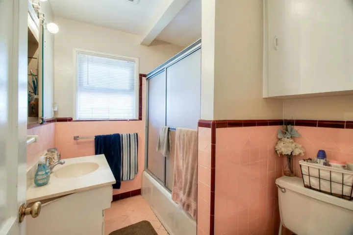 133 Palm Street, Hollister, California 95023