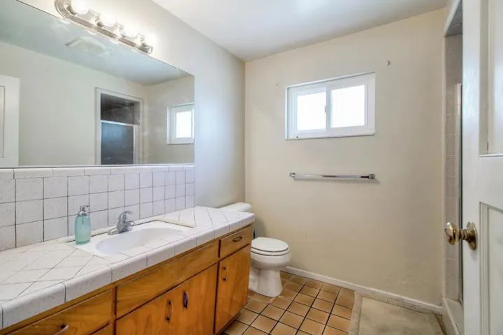 133 Palm Street, Hollister, California 95023