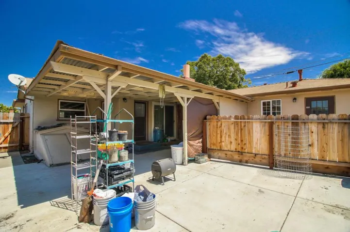 133 Palm Street, Hollister, California 95023