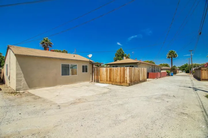 133 Palm Street, Hollister, California 95023
