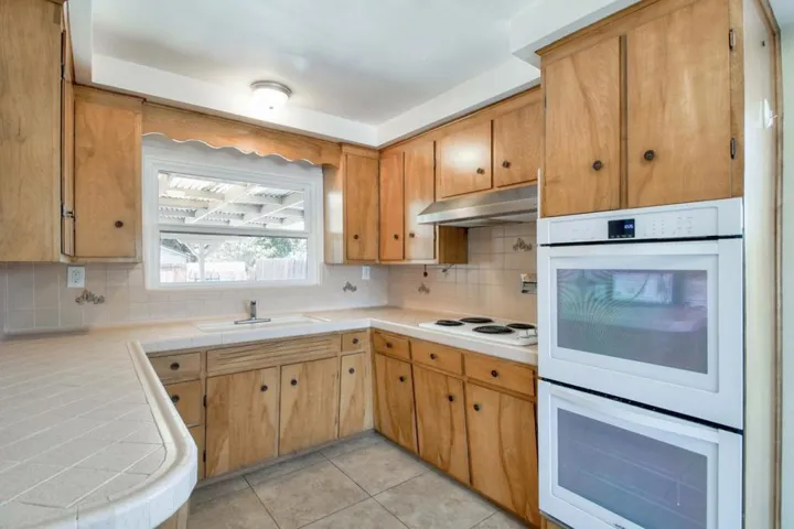 133 Palm Street, Hollister, California 95023