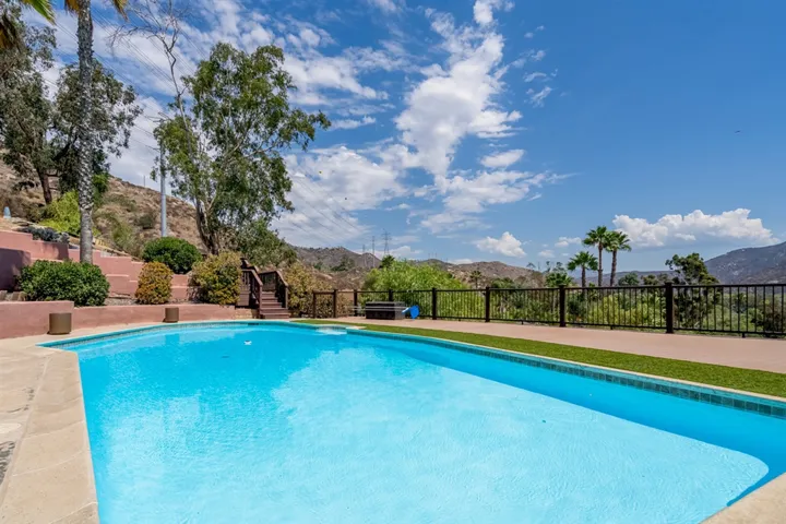2840 Willow Glen Dr, El Cajon, California 92019