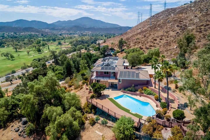 2840 Willow Glen Dr, El Cajon, California 92019