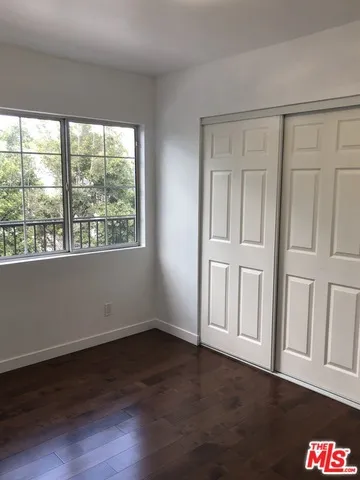 Spacious Bed Room