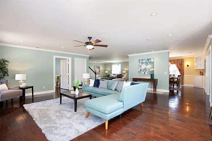 11710 Shadowglen Rd., El Cajon, California 92020
